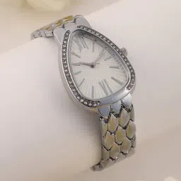 haute sauce Women Analogue Watch image 1