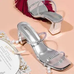 jm looks Women Embellished Chunky Heeled Sandals-picture-18