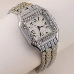 haute sauce Women Square Dial Analogue Watch image 1