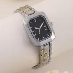 haute sauce Women Rectangle Dial Analogue Watch image 1