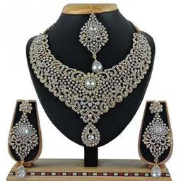 vatsalya Women Gold-Plated Stone-Studded Necklace with Earrings & Mang Tikka Set-picture-10