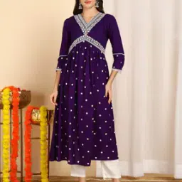 Women Embroidery Flared Kurta-image-11