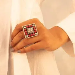 shyle Sterling Silver Tattva Detailed Motif Pearl Ring-picture-26