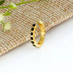 giva Drizzle Studded Ear Clip image 1