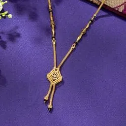 p n gadgil jewellers Women Yellow Gold Sacred Knot Modern Mangalsutra-picture-31