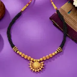 p n gadgil jewellers Women Yellow Gold Saubhagya Traditional Mangalsutra-picture-23