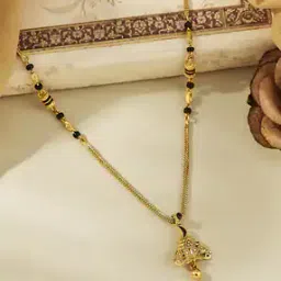 p n gadgil jewellers Women Yellow Gold Serene Mangalsutra-picture-36
