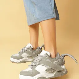 marc loire Women Round-Toe Lace-Up Shoes image 1