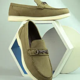 bizzaro Men Loafers with Synthetic Upper image 1