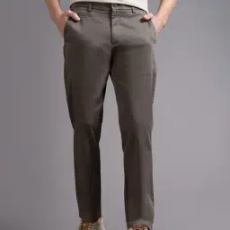 british club Men Low-Rise Slim Fit Chinos image 1