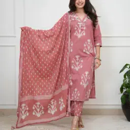 piludi Women Printed Straight Kurta Set with Dupatta-picture-29