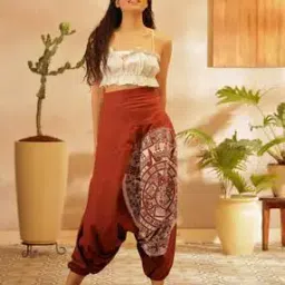 stand out Women Printed Cuffed Joggers-picture-11
