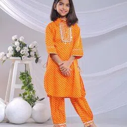 misbis Girls Lehriya Print 2-Piece Kurta Set-picture-19