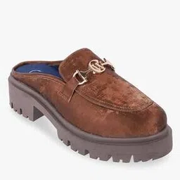 catwalk Women Platforms with Metal Accent-picture-22