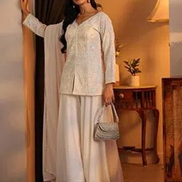 Women Floral Print Straight Kurta Suit Set-image-40