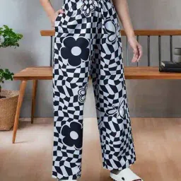 bewakoof Women Floral Print Loose Fit Pyjamas with Elasticated Waistband image 1