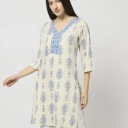 yousta Women Floral Print Straight Kurta image 1
