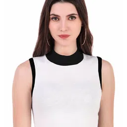 BAESD Cotton Fitted Crop Top-picture-12