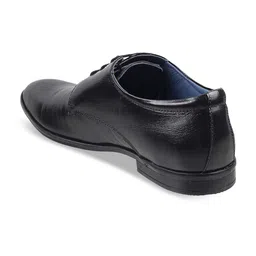 Mochi Men Round Toe Leather Formal Derbys image 3
