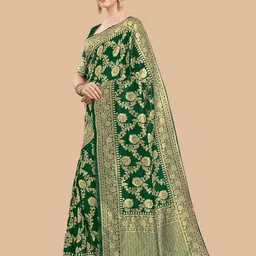 KALINI Green & Gold-Toned Woven Design Silk Blend Banarasi Saree image 4