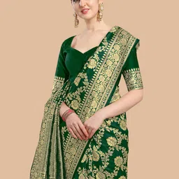 KALINI Green & Gold-Toned Woven Design Silk Blend Banarasi Saree image 2