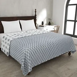 JAIPUR FABRIC White & Grey Geometric Cotton 150 GSM Reversible  Double Bed Dohar image 4