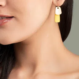 TOKYO TALKIES X rubans FASHION ACCESSORIES Gold-Toned Heart Shaped Drop Earrings image 1