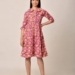 Ikk Kudi by Seerat Floral Peter Pan Collar Pure Cotton Dress-image-73