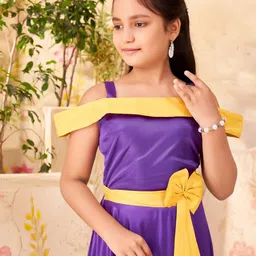 Aarika Solid Silk Fit & Flare Maxi Dress image 5