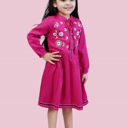 Bella Moda Girls Floral Embroidered Pure Cotton A-Line Midi Dress image 4