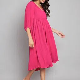 Amagyaa V Neck Puff Sleeve Empire Midi Dress image 2