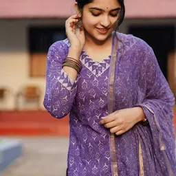 Anni Designer Floral Printed Regular Zari Straight Kurta With Trousers & Dupatta image 2