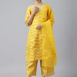 W Festive Bandhani Print Silk Kurta With Parallel Pant & Dupatta image 1