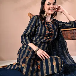 DOISA Women Floral Embroidered Regular Thread Work Kurta with Trousers & With Dupatta image 1