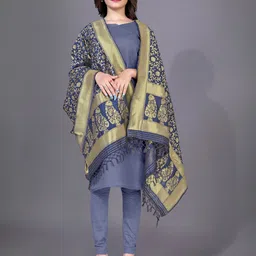 Rujave Ethnic Motifs Woven Design Dupatta with Zari-picture-32