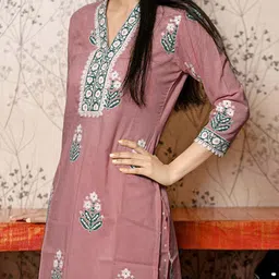GoSriKi Floral Printed Straight Kurta With Palazzos And Dupatta image 5