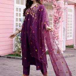 KALINI Floral Embroidered Empire Thread Work Pure Silk Kurta with Trousers & With Dupatta image 4