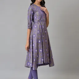 W Women Floral Printed Pleated Kurta Set image 4