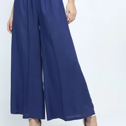 Vishudh Women Blue Printed Straight Kurta with Palazzo image 2