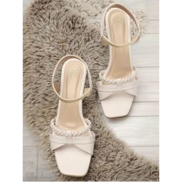 Iconics Womens Off White Color Comfortable Backstrap Sandals-picture-49