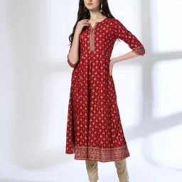 avaasa mix n' match Women Printed Flared Kurta image 1