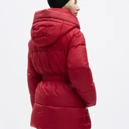 gap Women Quilted Relaxed Fit Puffer Jacket image 2