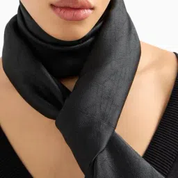 armani exchange Women Geometric Pattern Scarf with Frayed Hem image 2