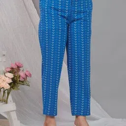 aramya Women Cotton Bandhani Print Pant image 2