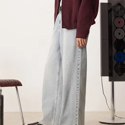 asos design Heavily Washed Super Baggy Jeans image 2