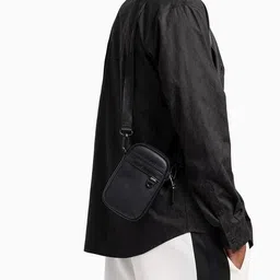 armani exchange Men Tulum Phone Case with Zip Closure image 2