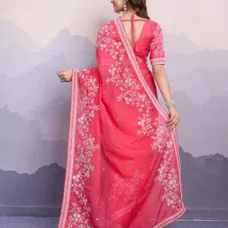 svaraa Women Embroidered Saree with Contrast Border image 2
