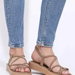 trase Women Sling-back Sandals with Synthetic Upper image 2