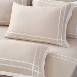 sansaar 200 TC Striped King-Size Bedsheet with Pillow Covers image 2