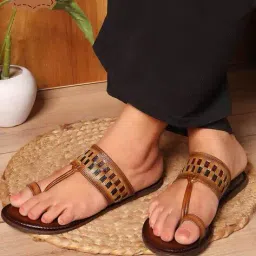 carlton london Women Braided Toe-Ring Flat Sandals image 2